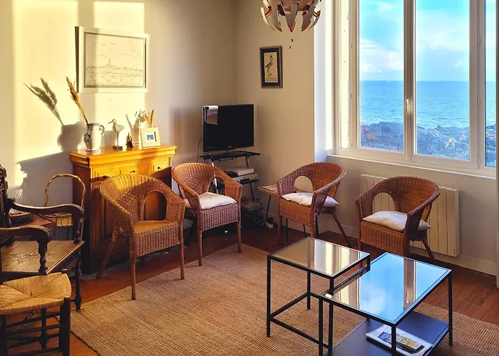 Ker Lucie- Les De La Cote D'amour ! *